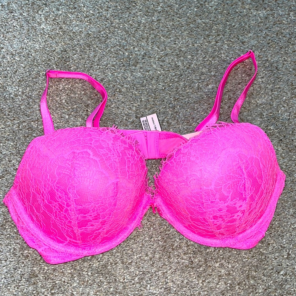 VICTORIA SECRET 36C HOT PINK LACEY BRA